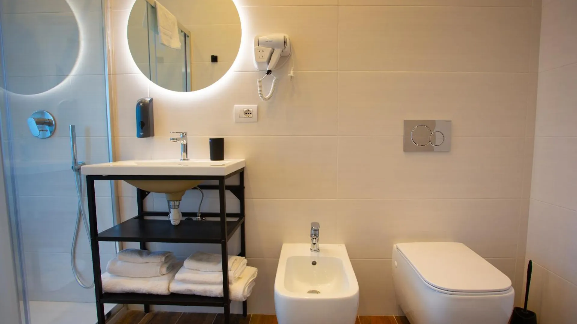 Marina 8 Hotel Naples Guest house