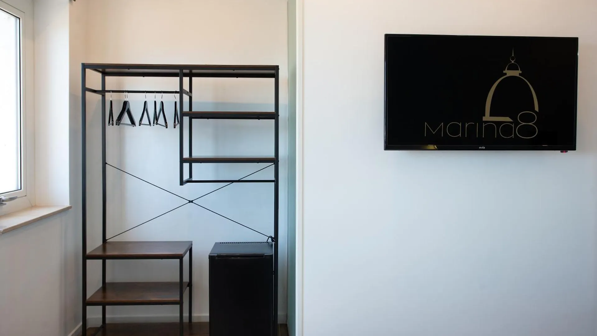 Marina 8 Hotel Naples 0*,  Italy